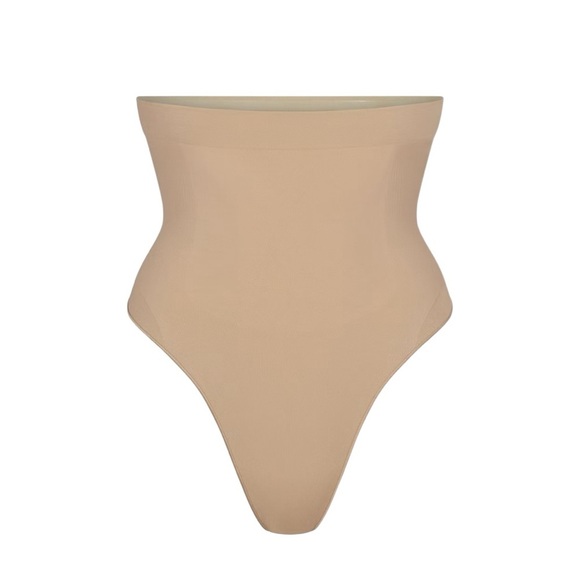 SKIMS core control High-Waist Shapewear thong color:clay - Picture 2 of 8